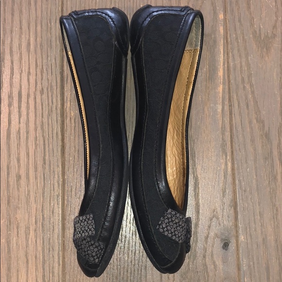 Black Coach flats - Picture 2 of 6